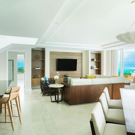 The Ritz-Carlton, Turks & Caicos Hotel Grace Bay Bagian luar foto